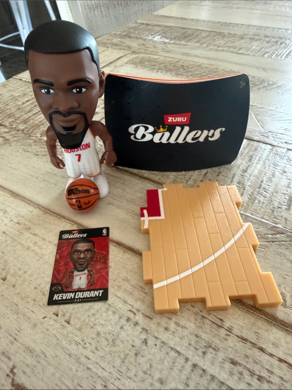 Kevin Durant Series 3 Zuru Baller.